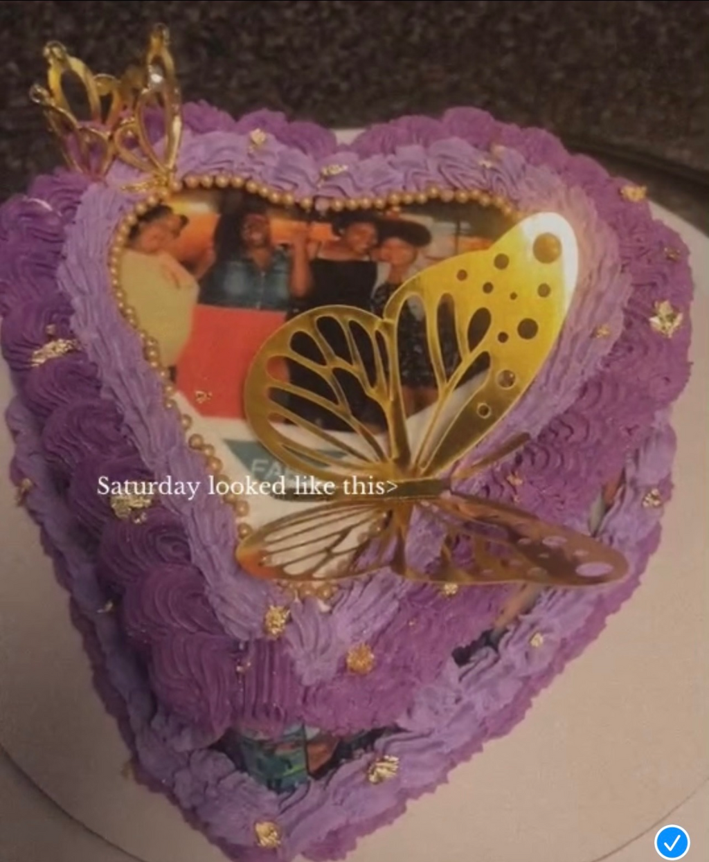 HEART VINTAGE CAKE